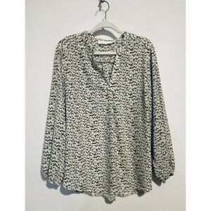 ASTR the Label Top Womens 2X Bird Print Long Sleeve Split Neck White Black Flowy